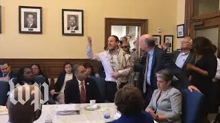 Rabbi interrupts City Council breakfast