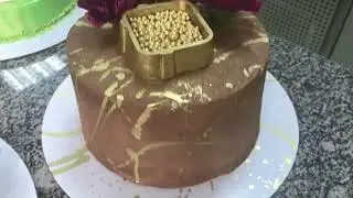 Аветорт - торт с золотой шкатулкой