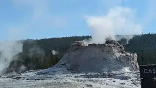 Yellowstone Geiser