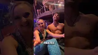 MERMAIDS, PIRATES, and TREASURE!🏴‍☠️ #shorts #piratesdinner #pirates #pirate #dinnershow