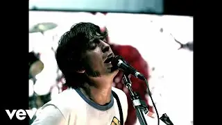 Foo Fighters - All My Life (Official Music Video)