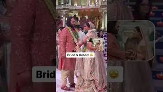 Presenting Mr & Mrs Anant Ambani 😍🧿 | #shorts #wedding | Radhika Merchant