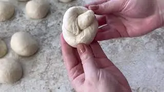 How to Make Garlic knots at Home