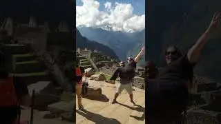 Cradle Carry in Machu Picchu - Peru