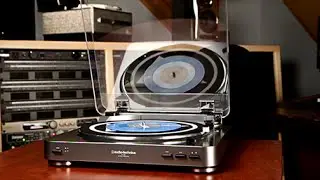 Audio Technica AT LP-60 Stereo Turntable