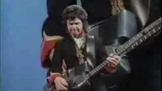 Gary Moore & Phil Lynott- Out in the Fields