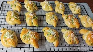 How to make garlic Knot Bread /Garlic bread Recipe