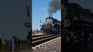 UP 4014 leaving Rochelle IL #4014 #unionpacificrailroad #train #steamlocomotive #railfan #shorts