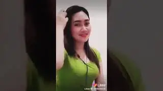 janda semok bahenol bening lagi goyang semongko.