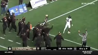 Army Amazing One Handed Catch vs Wake Forest