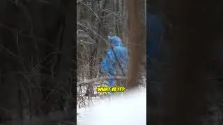 Captured the Terrifying and Dangerous Blue Creature on Camera