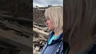 «Це страшно. Мене привалило до пояса» Жінку дістали з-під завалів будинку у Синельниковому