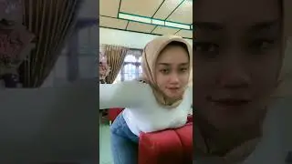 Ada Yang Mau Gantiin Jadk Kursinya #jilbab #jilbabhot #jilbabsexy #jilbabsange #tiktokjilbab #tiktok