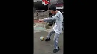 TUGAS MENDRIBEL BOLA