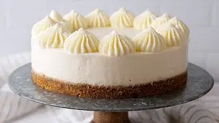 No-Bake Vanilla Cheesecake (Creamy & No Gelatine)