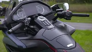 Honda Gold Wing Review