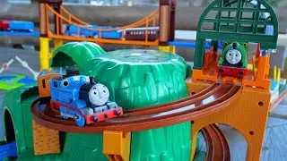 11 Thomas the Tank Engine Plarail Course in Park ☆ Knapford Station Course ♪