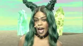 ATLANTIS - AZEALIA BANKS (**OFFICIAL VIDEO**)