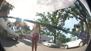 Укатился вместе с юбкой! Угарный прикол Ржал до слез Best Prank Ever 