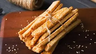 БЫСТРЫЕ СЫРНЫЕ ПАЛОЧКИ с КУНЖУТОМ Cheesy breadsticks