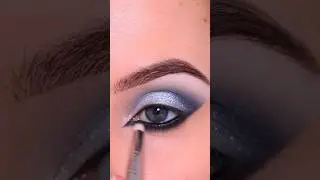 Silver Smokey Eyes Tutorial! #shorts