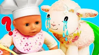 Kız oyunları. Oyuncak bebek Anabelle, oyuncak kuzu ile oynuyor. Bebek videoları.