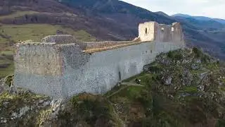 Castillo de Montsegur FRANCE Beauty (Soundtrack American Beauty)