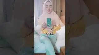 tiktok jilbab ketat gunung gede