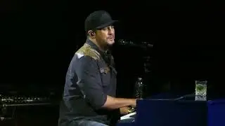 Luke Bryan -  Lionel Richie Medley (Resorts World, Las Vegas NV 2/8/23)