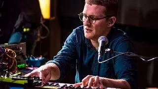 Floating Points - Silhouettes (Live on KEXP)