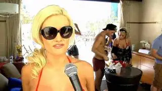 Holly Madison Hosts 4th Of July Event at Wet Republic Ultra Pool Las Vegas (2010)  HD 720p