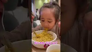 AYESHA BUKA JILBAB, REAKSI UMI?