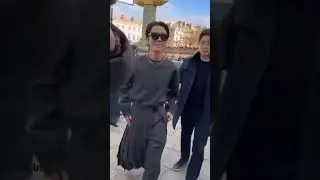 j-hope in Dior fashion show in Paris (🇨🇵)..