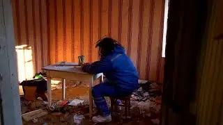 МАКС СЛЕДИТ ЗА МАНЬЯКОМ В ЕГО ПРОШЛОМ ДОМЕ. МОМЕНТ ИЗ ВИДЕО МАКСА ВАЩЕНКО